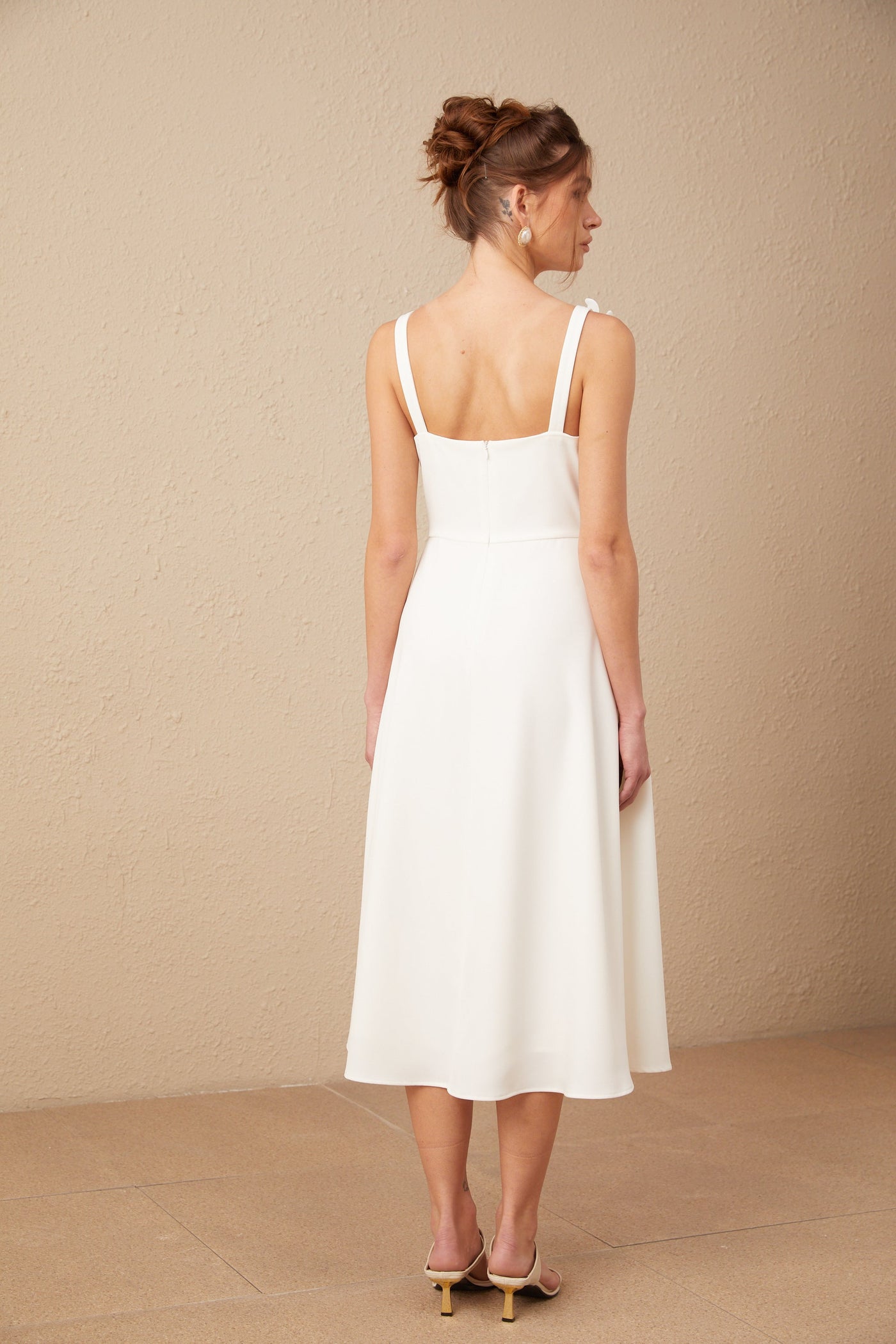 Ariane White Floral Square Neck Midi Dress
