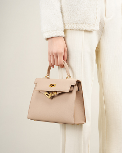 Classic Allure Genuine Leather Bag | Elegance with Gold Accessories