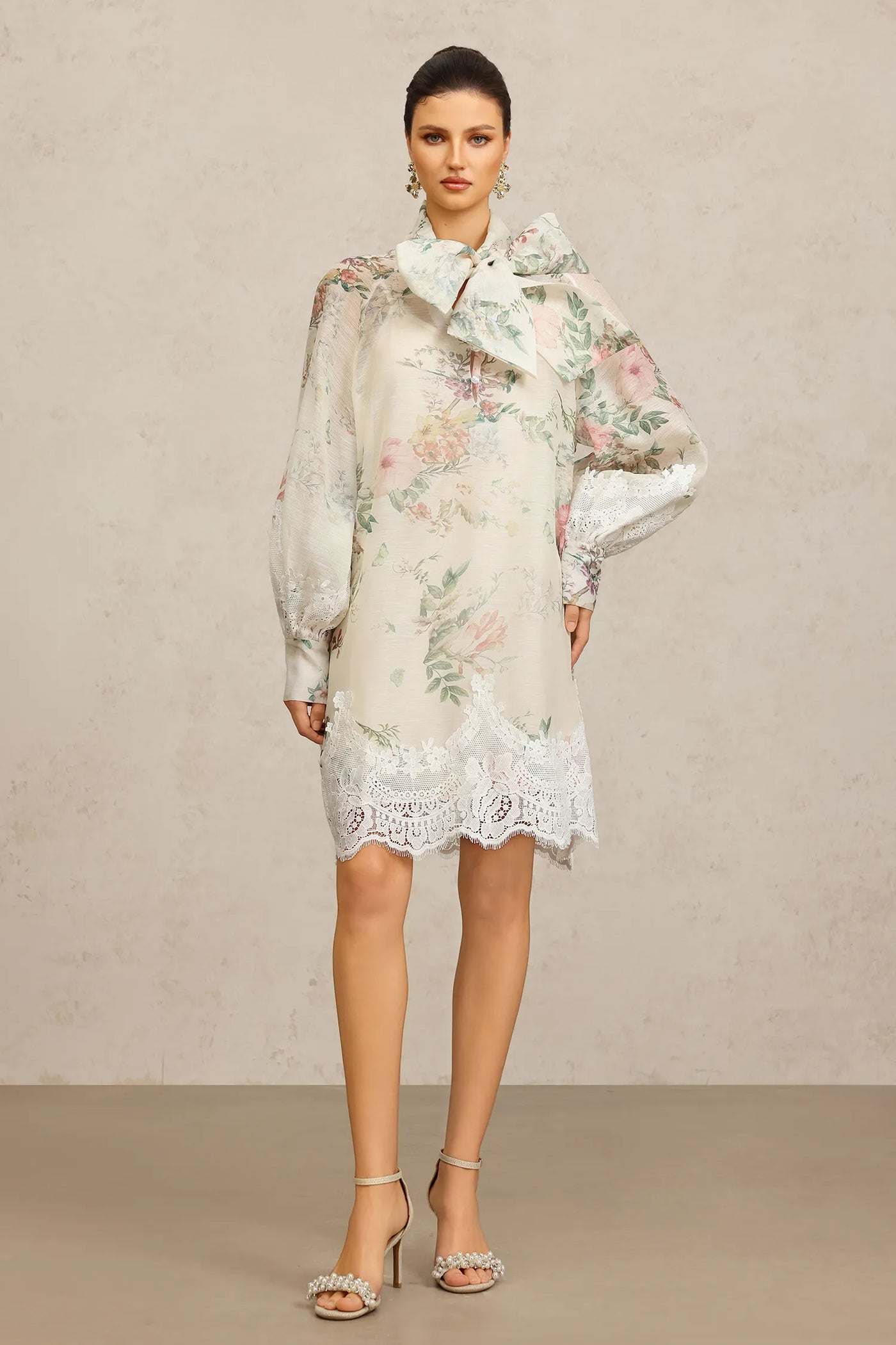 Sareka Long Sleeve Lace Long Dress