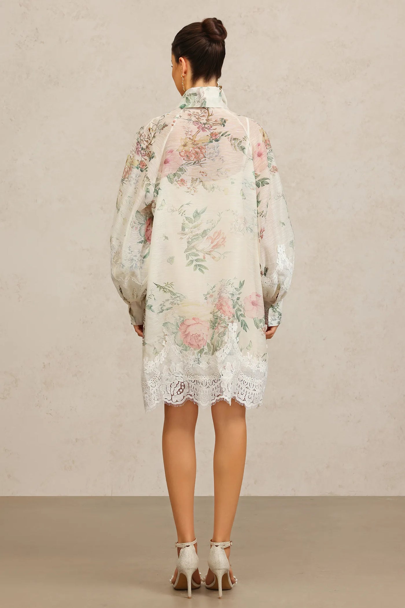 Sareka Long Sleeve Lace Long Dress