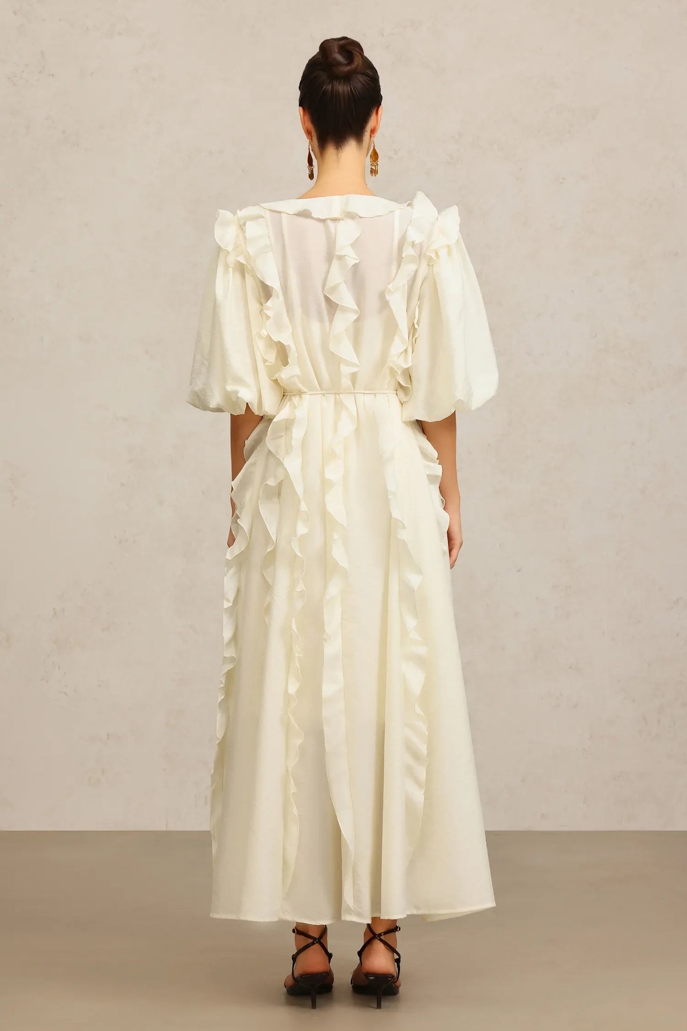 Wika Sleeve Accordion Beige Long Dress
