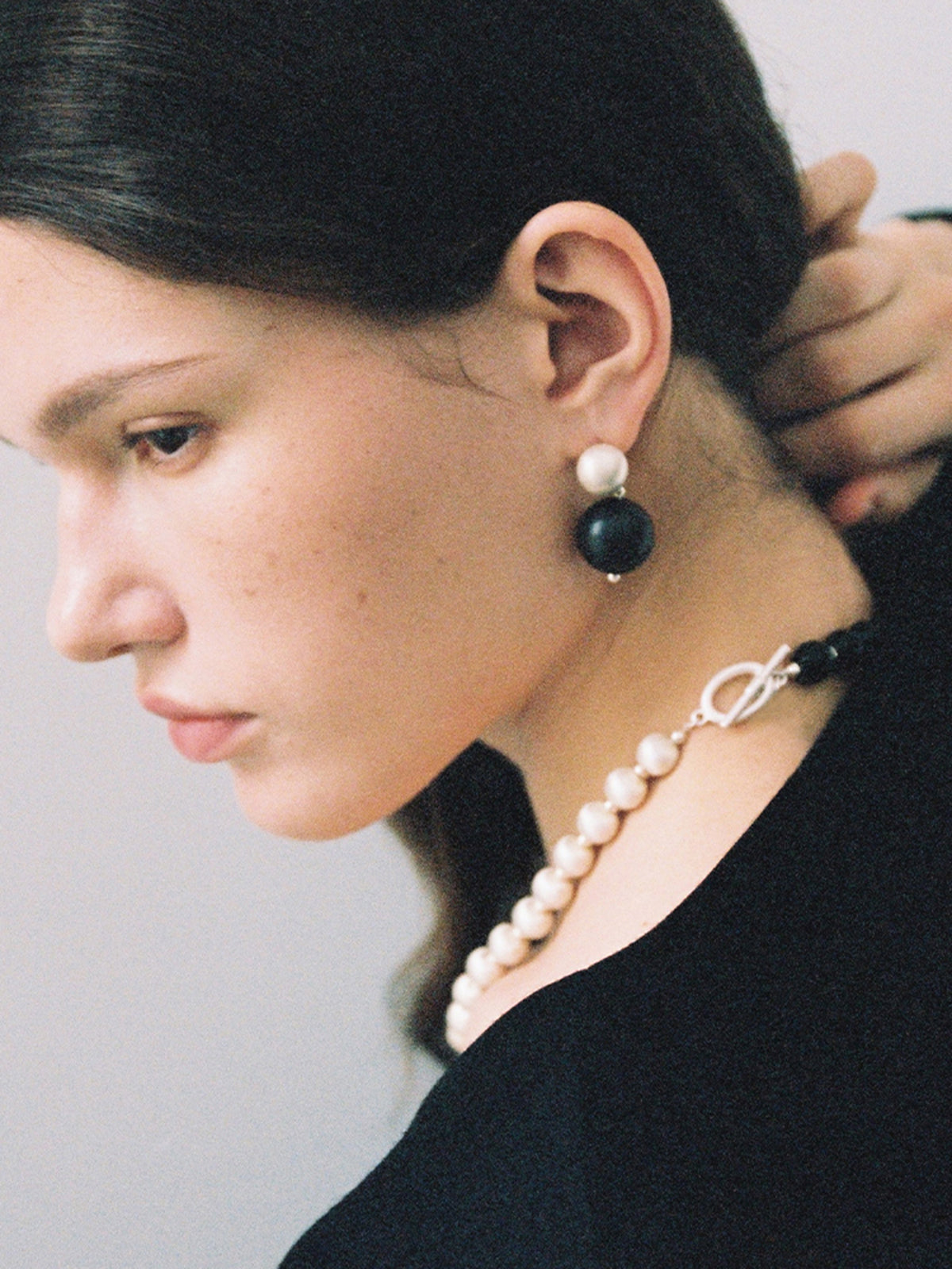 Two-Tone Top Sandal Tree Earring