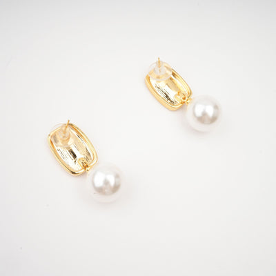 Pauline Incis Earrings