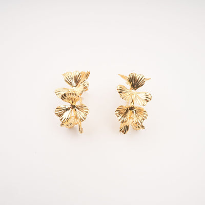 Lola Fake Flower Gold Earrings