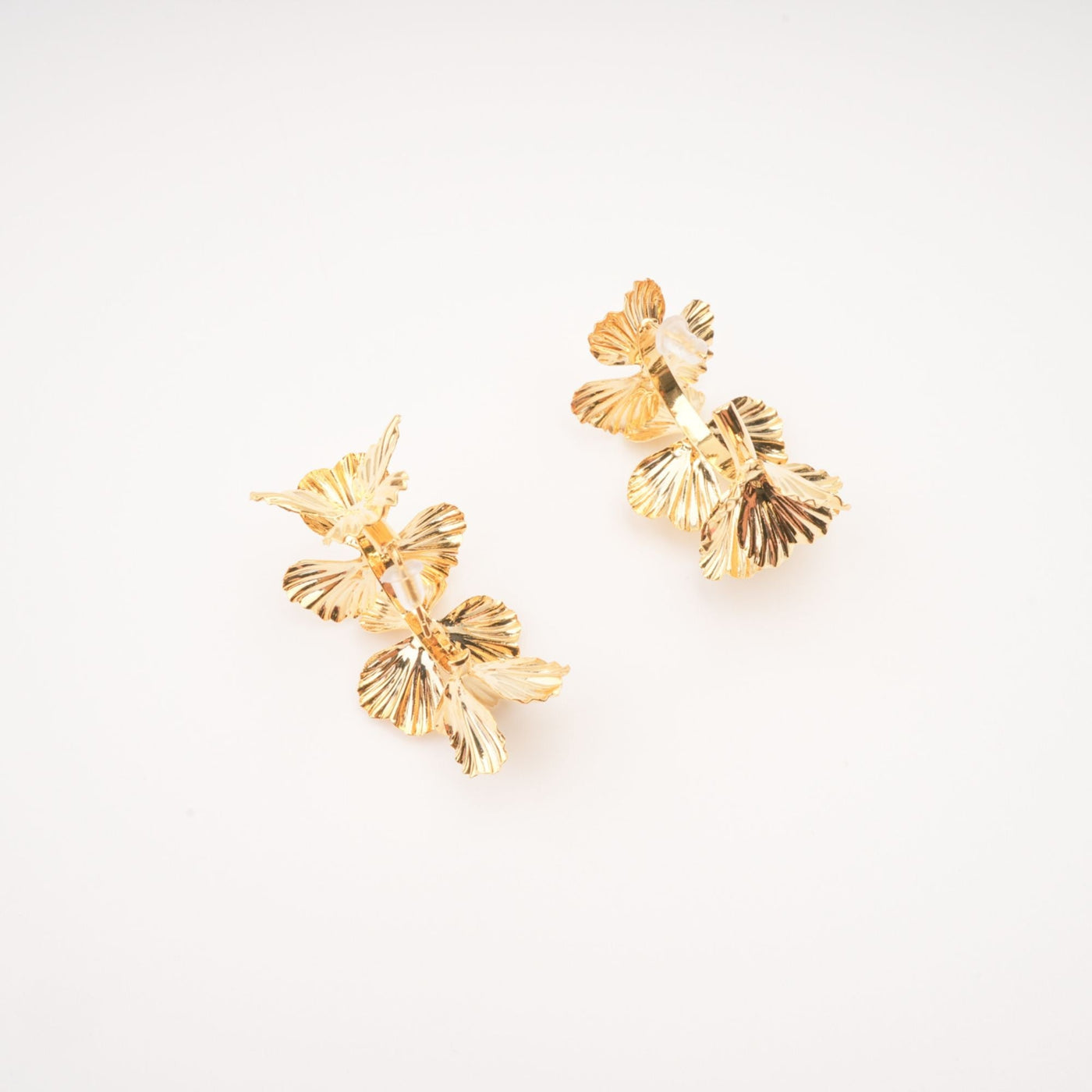 Lola Fake Flower Gold Earrings