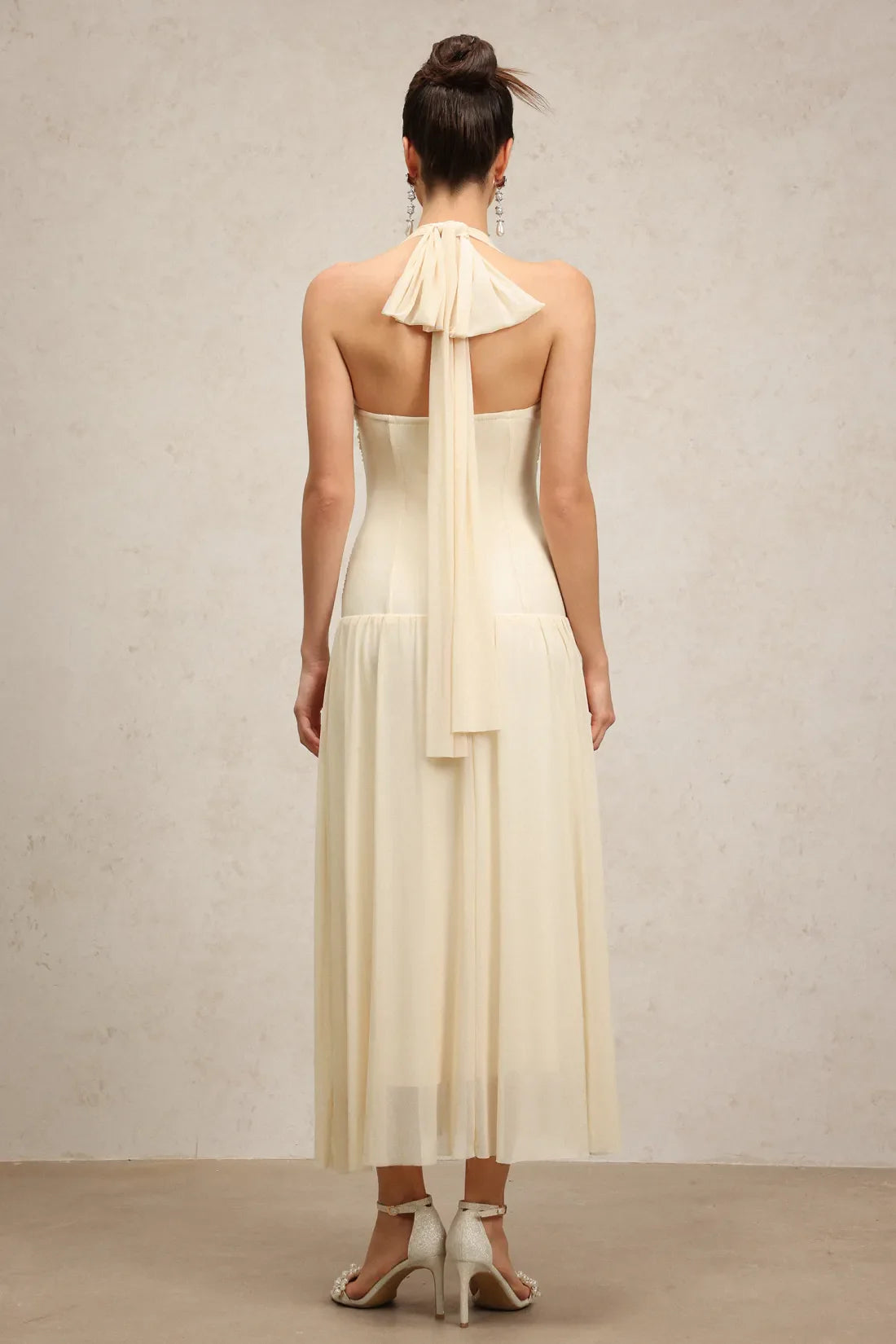 Janiyah Sleeveless Curved Diamond Long Dress
