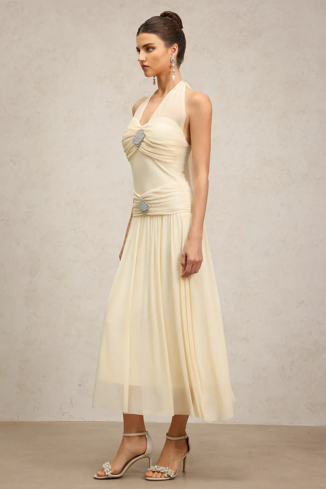 Janiyah Sleeveless Curved Diamond Long Dress