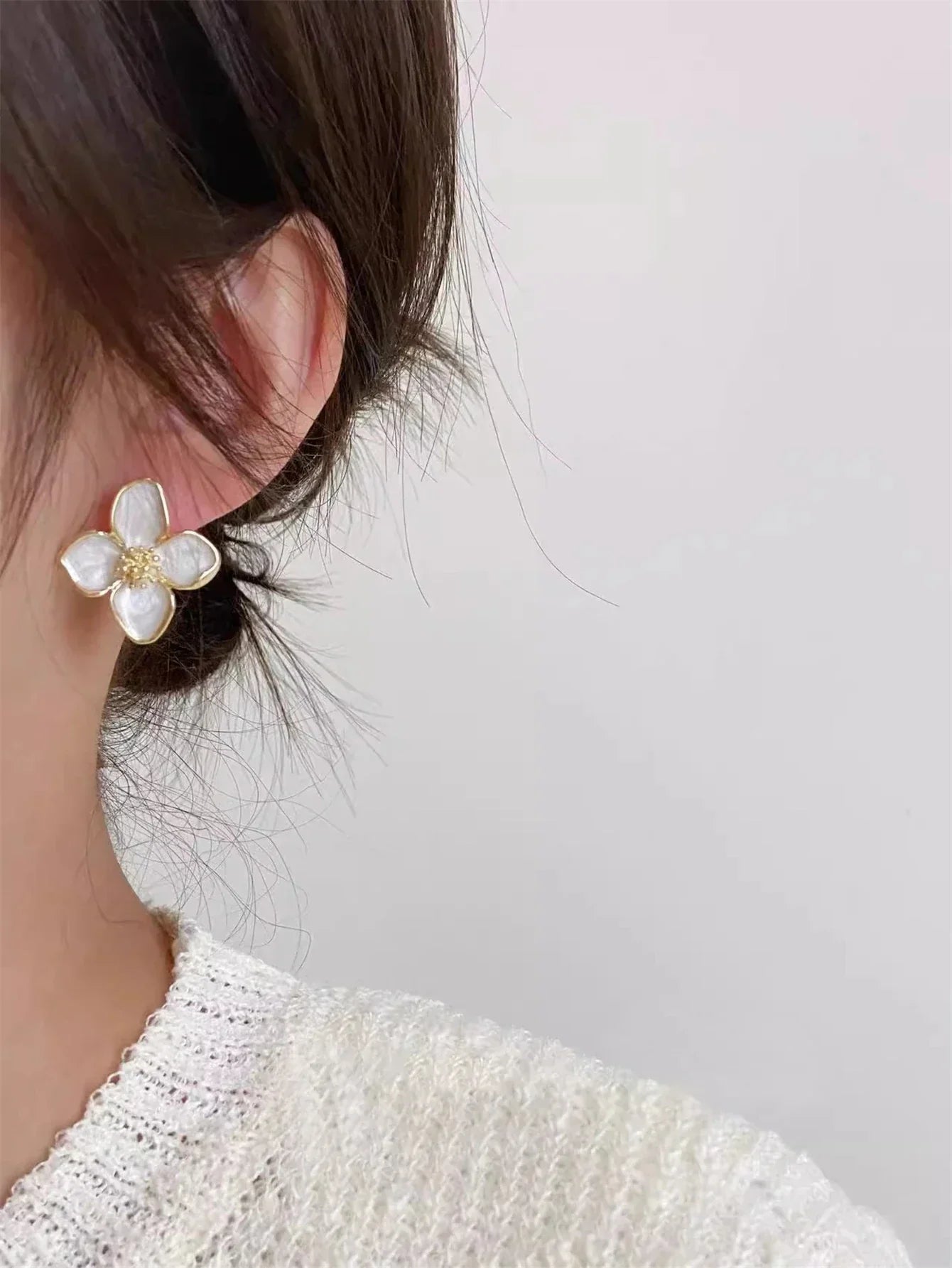 Vintage Flower Earring
