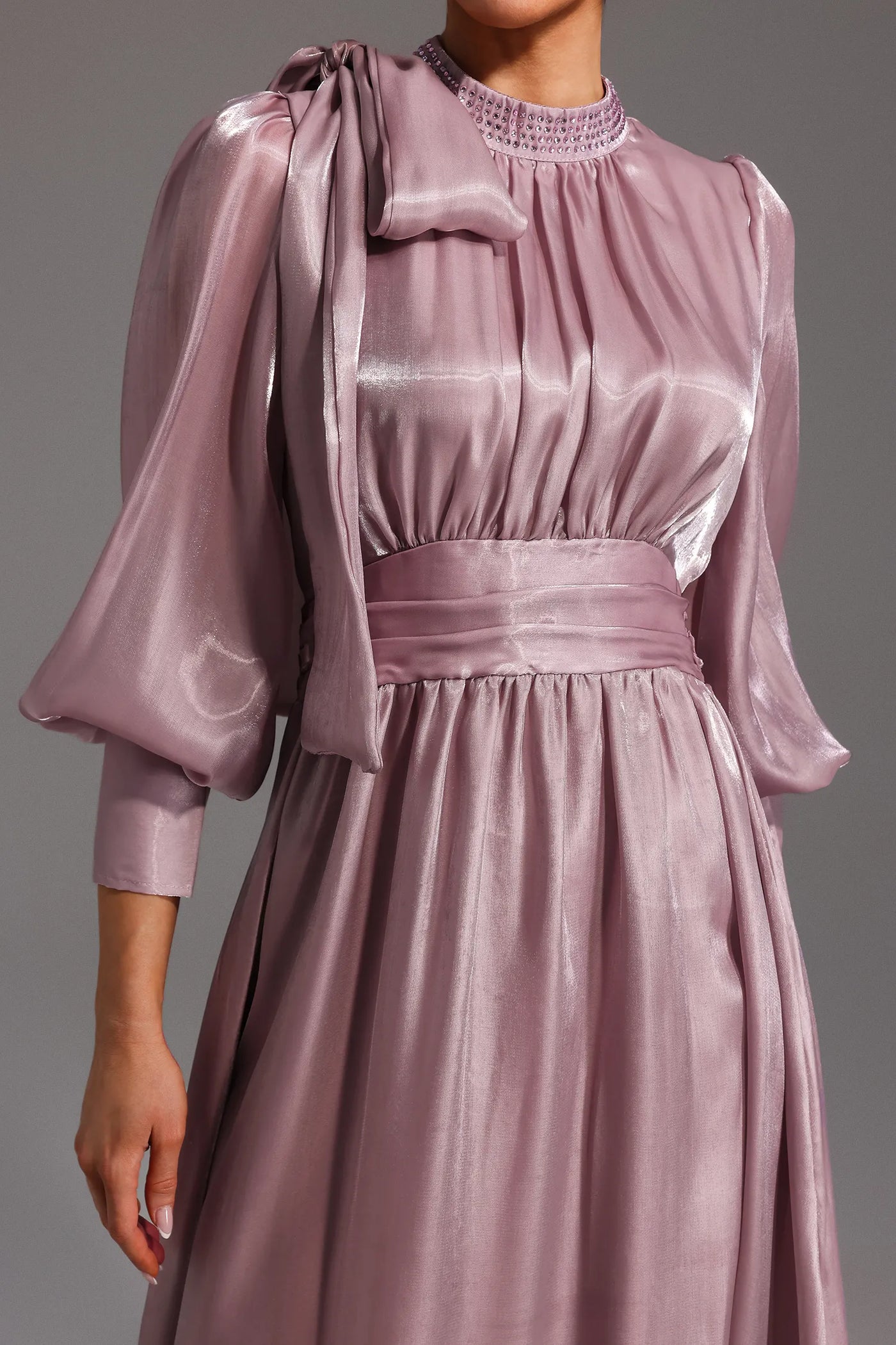 Jenny Long Sleeve Tie Bow Diamond Maxi Dress