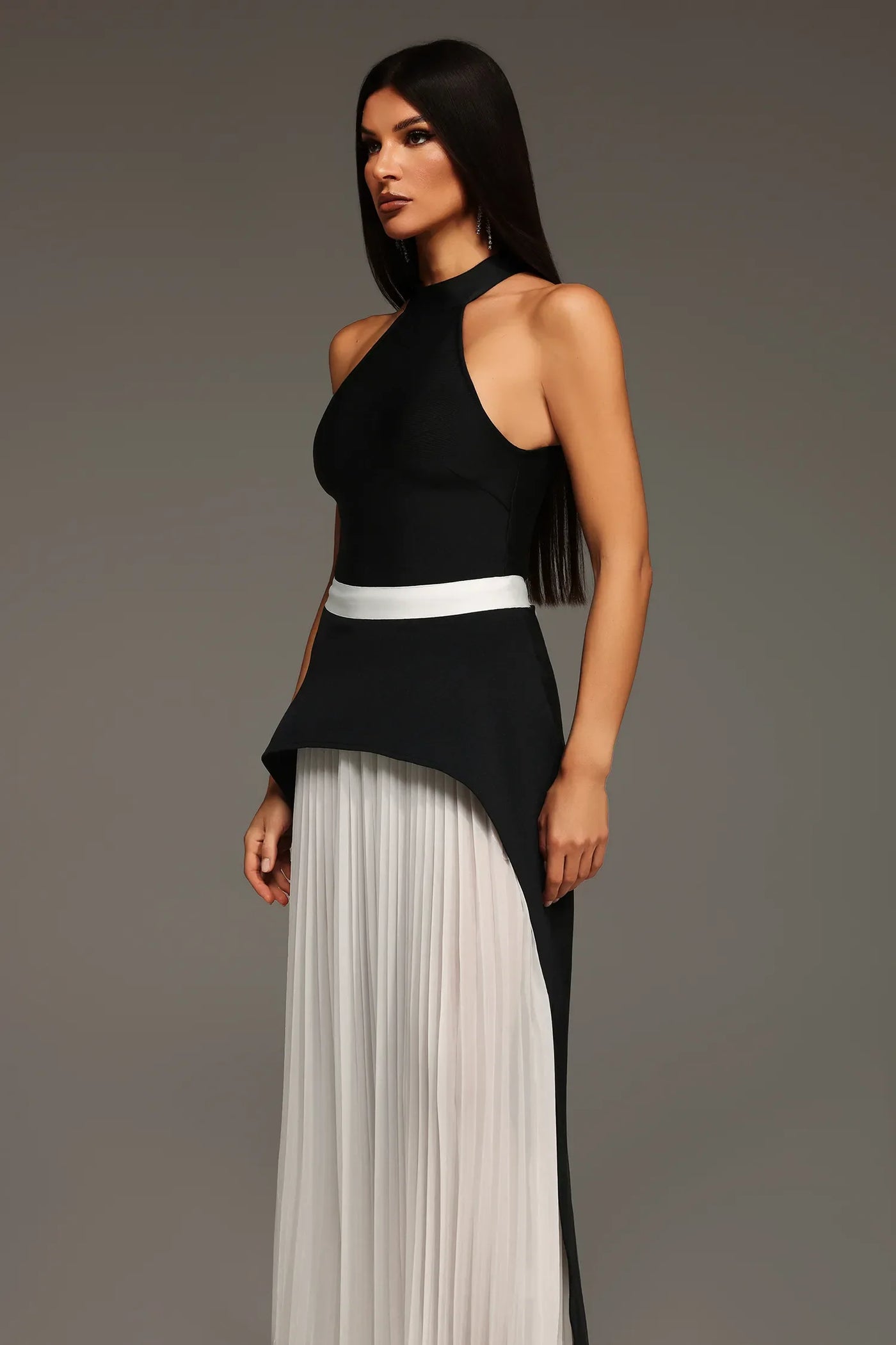 Mila Sleeveless Halter Wrinkled Long Dress