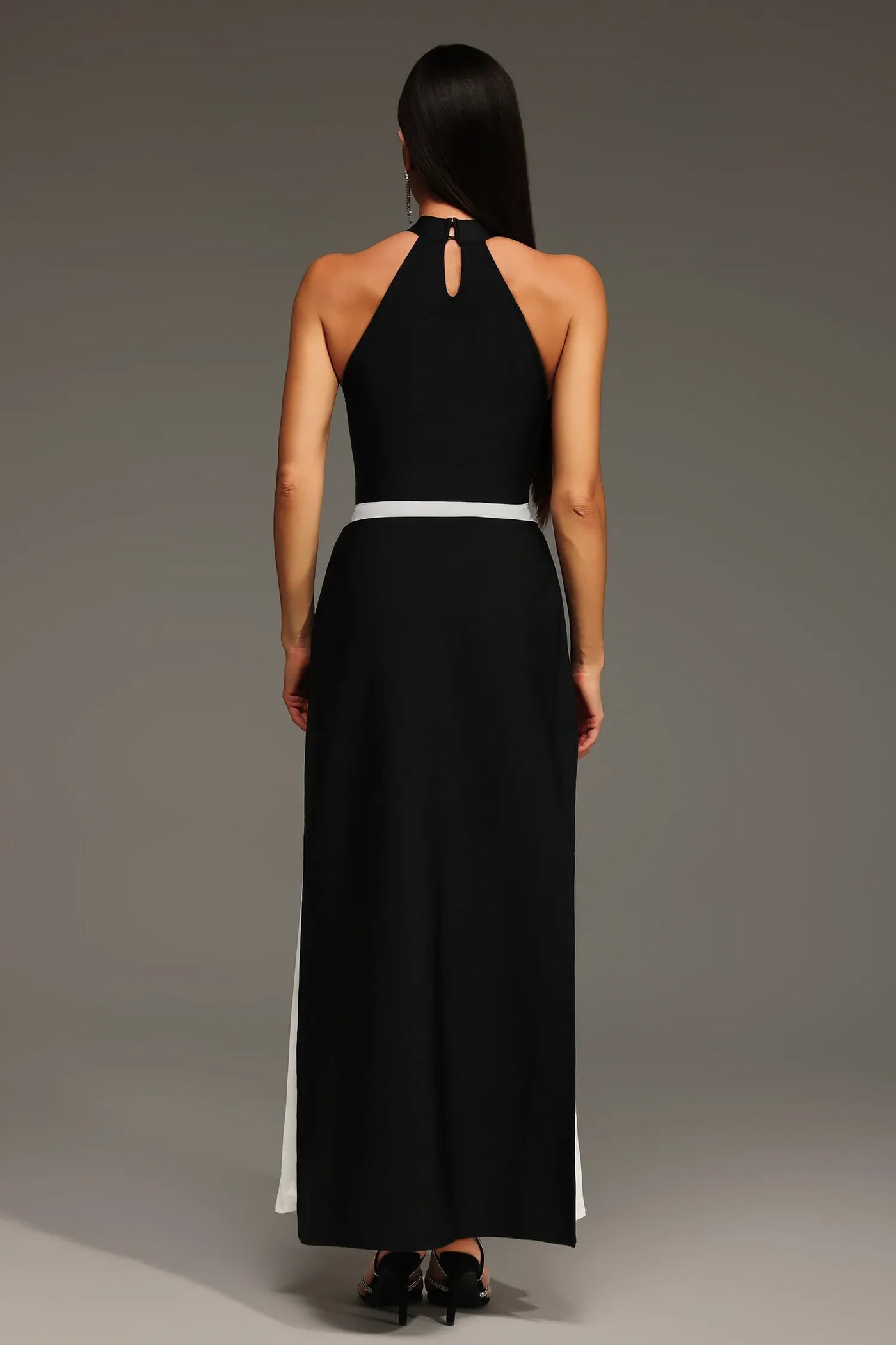 Mila Sleeveless Halter Wrinkled Long Dress