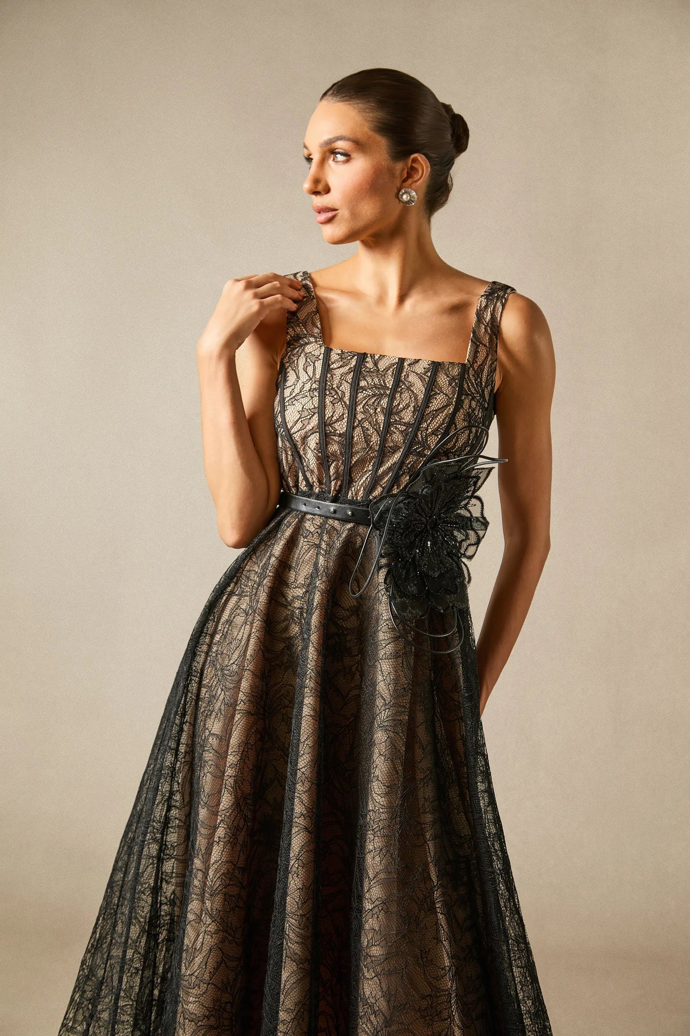 Mina Floral Appliqué Lace Top Midi Dress