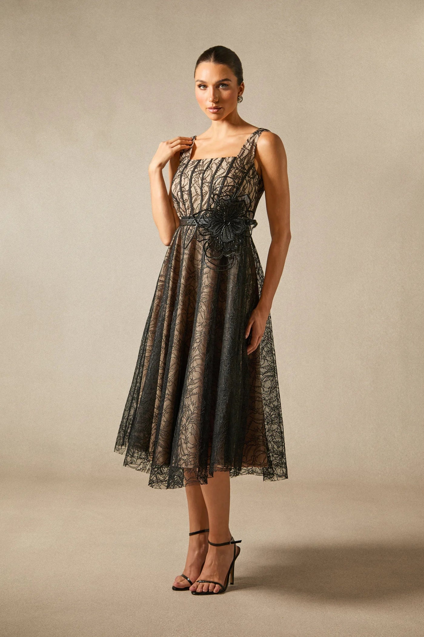 Mina Floral Appliqué Lace Top Midi Dress