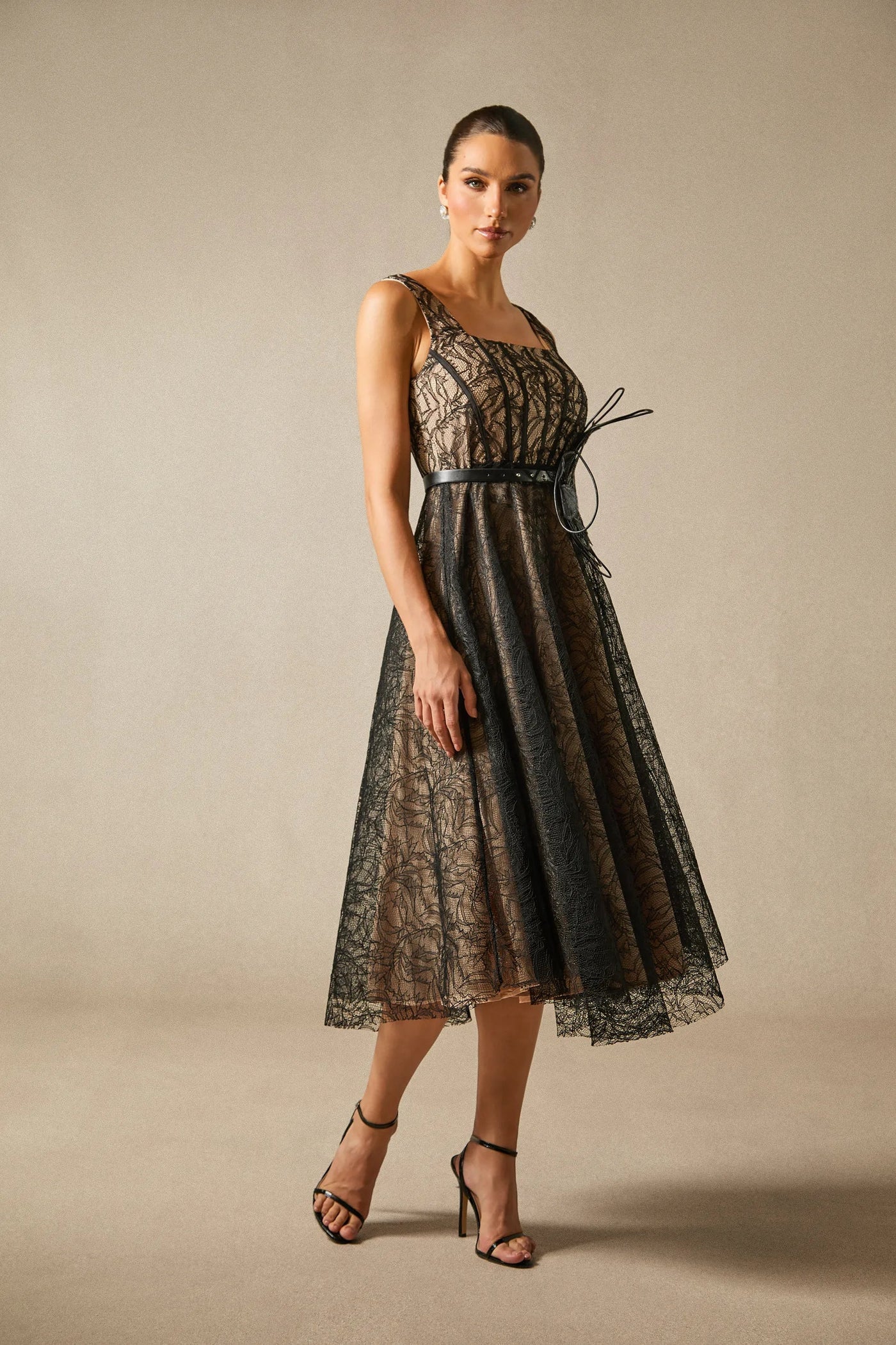 Mina Floral Appliqué Lace Top Midi Dress