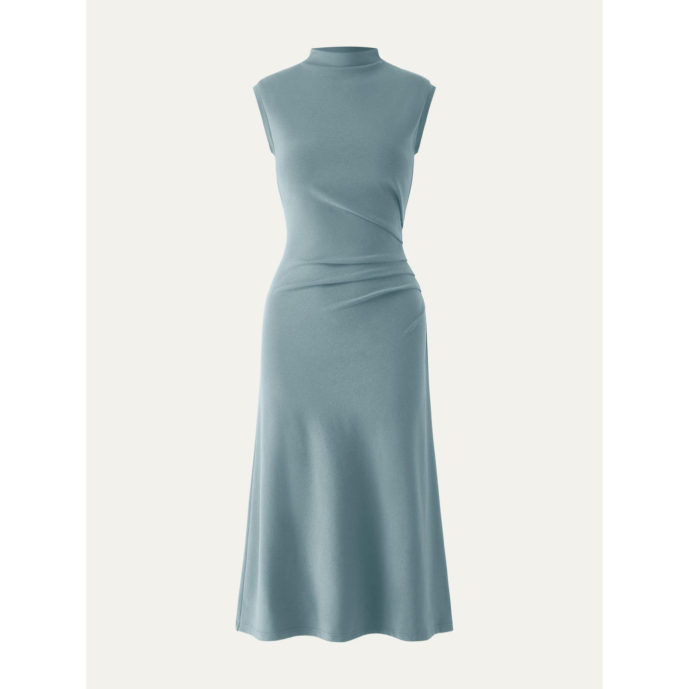 Elegant and flattering long-sleeve turtleneck dress