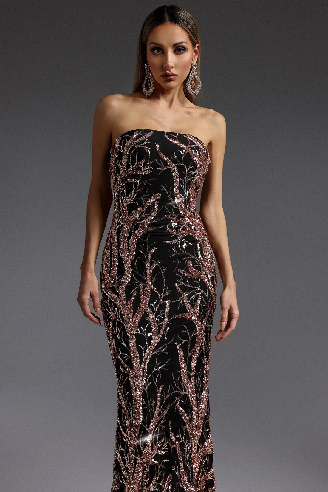 Kaylee Sleeveless Sequin Long Dress