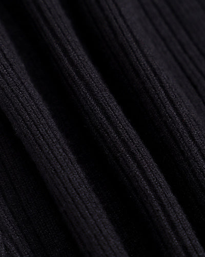 Black Piece Adding Buttoned Ribbed Cardigan